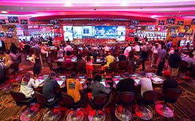 Antarmuka deposit target 4d menampilkan opsi pembayaran QRIS, DANA, OVO, GoPay, dan metode lainnya
